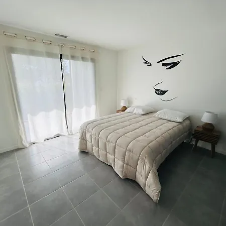 Moderne Spacieuse Garage *